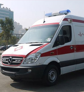 天柱县奔驰凌特重症监护车